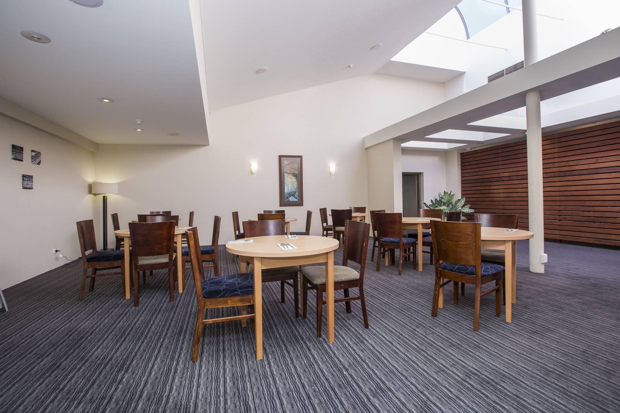 Ibis Styles Canberra Eagle Hawk Extérieur photo