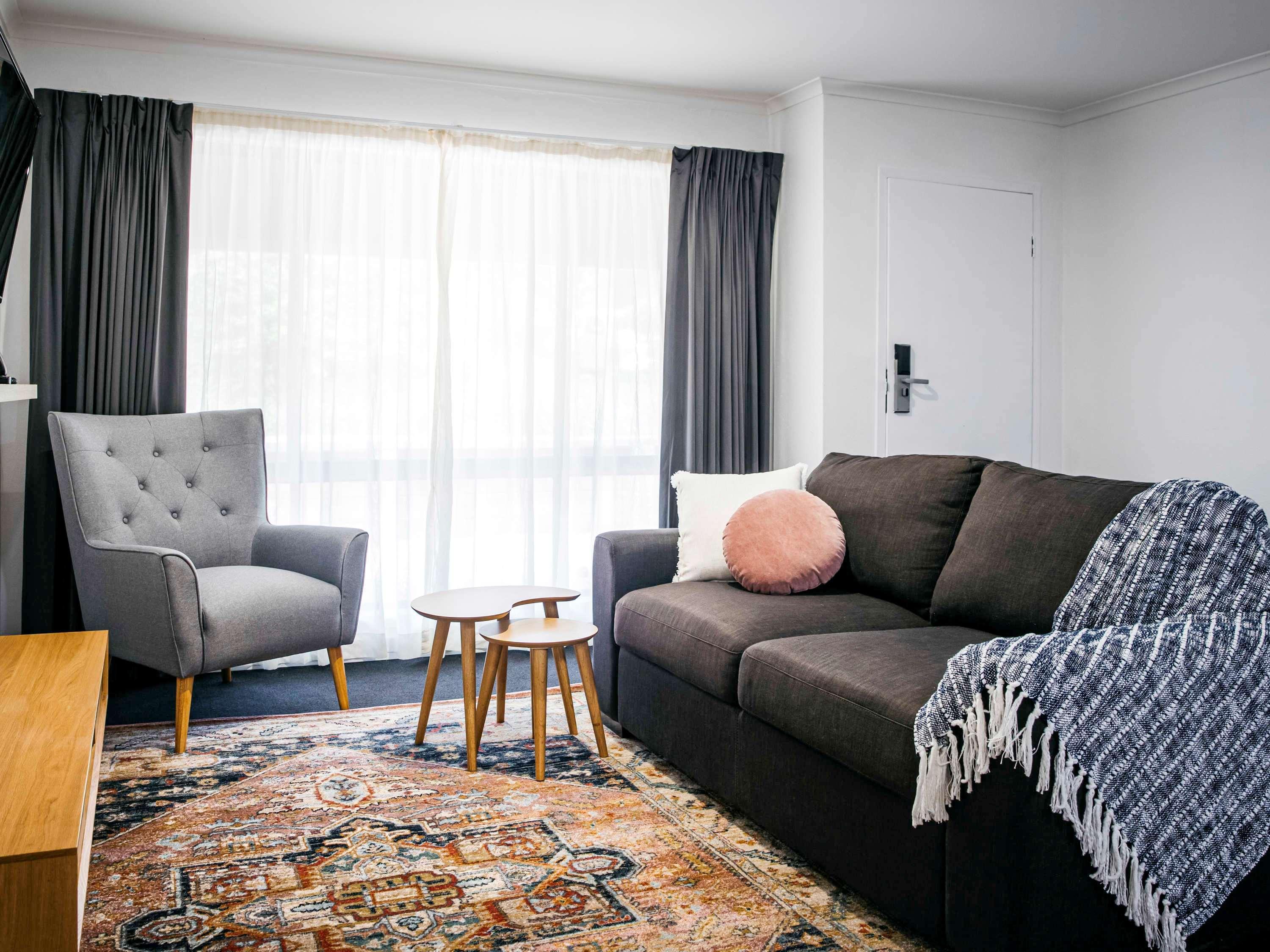 Ibis Styles Canberra Eagle Hawk Extérieur photo